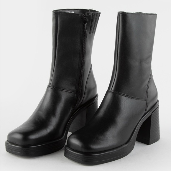 Steve Madden Fantsie Chunky Heel Boots - Picture 1 of 6